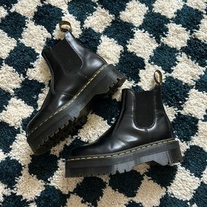 Dr Martens 2976 Platform Chelsea Boots, sz: 7